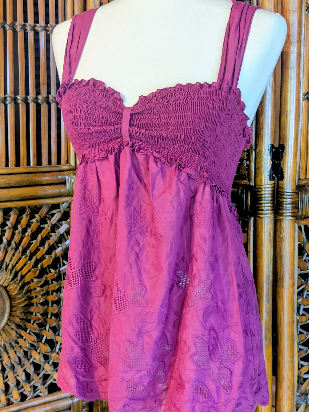 STUDIO M Smocked Bodice Embroidered Eyelet Tank - Like New